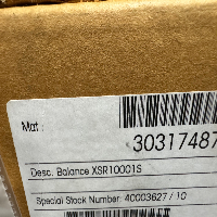 Mettler Toledo Balance XSR 10001S Digital Scale image 1